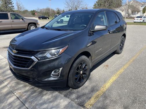 Photo 1 of 21 of 2019 Chevrolet Equinox LS